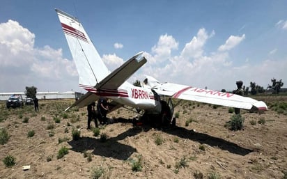 Confirman 3 fallecidos tras caída de avioneta en Puebla