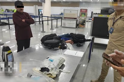 Detienen a pasajero con más de tres kilos de cocaína en AICM