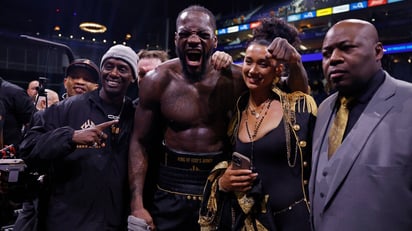 Wilder se impone a Chisora en la O2 Arena; británico se despide del boxeo