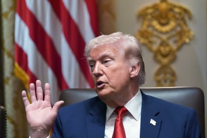 Trump advierte a Irán sobre ataques si no abre el estrecho de Ormuz