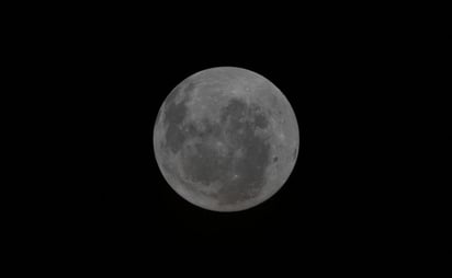 Tripulación de Artemis II observa “la cara oculta de la Luna”