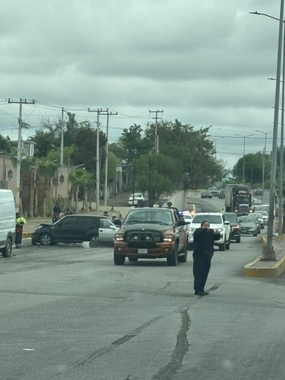 seguridad : Al menos tres vehículos se ven involucrados cerca del bulevar Pape