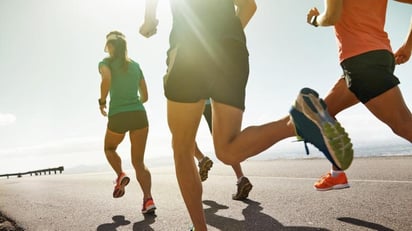 Cuál es el error más común tras correr una maratón, según expertos