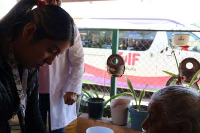 LOCALES  Con el lema “Trabajando siempre por nuestra gente”, el municipio de San Juan de Sabinas, a través del DIF Municipal, continúa apoyando a las familias