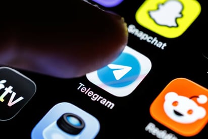 Telegram y la IA multiplican la violencia digital contra mujeres anónimas en España