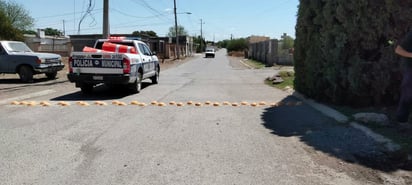 SEGURIDAD El Gobierno de Múzquiz intensifica acciones de seguridad vial con instalación de boyas en cruces estratégicos para mejorar tránsito, visibilidad y prevenir