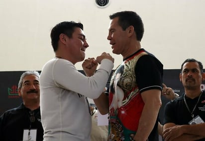 Chávez y 'Travieso' Arce protagonizarán combate benéfico el 9 de mayo en Puebla