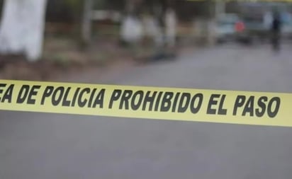 SEGURIDAD Un niño de 7 años murió y una mujer resultó herida tras un ataque armado en Urbi Villas, Gómez Palacio, provocando movilización policial inmediata.  La noche