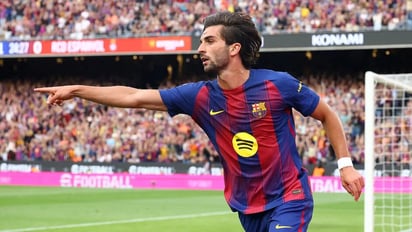 Barcelona golea 4-1 al Espanyol y se acerca al título de LaLiga