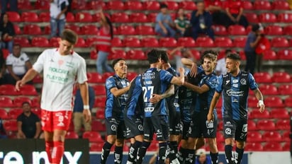 Querétaro derrota 3-1 a Necaxa con doblete de Mateo Coronel en La Corregidora