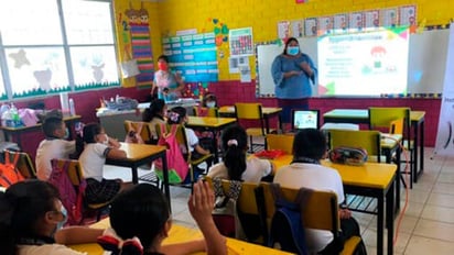 MÁS DE 36 MIL ALUMNOS REGRESAN A CLASES EN PIEDRAS NEGRAS Con el fin del periodo vacacional de Semana Santa, este lunes se reanudaron las actividades escolares en Piedras Negras, donde miles de estudiantes retomaron