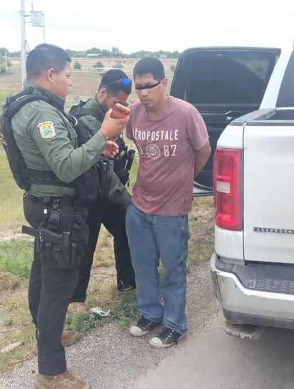 investigación : Según los primeros informes, la víctima presentaba una lesión por arma de fuego.