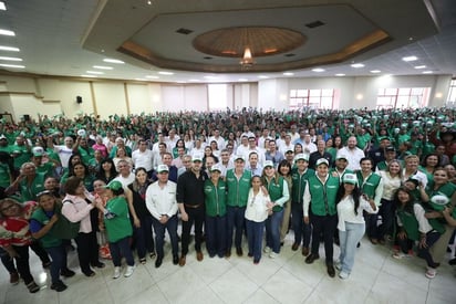 COAHUILA Desde Piedras Negras y como parte del gran plan de fortalecimiento para la economía y el empleo, el gobernador Manolo Jiménez Salinas detonó el Programa