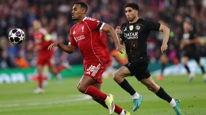 PSG vence 2-0 al Liverpool en Anfield y avanza a semifinales de la Champions League