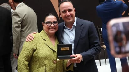 Gobierno de Coahuila convoca al premio estatal de periodismo 2026