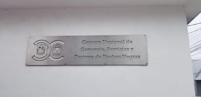 COMERCIO  El primer trimestre del año cerró con un comportamiento irregular para el sector comercial en Piedras Negras, donde algunos giros lograron mantenerse a flote,