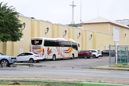 HOTELES Hoteles de tres estrellas alcanzan alta ocupación por torneo estatal de futbol reciente  La ocupación hotelera en Monclova alcanzó niveles cercanos