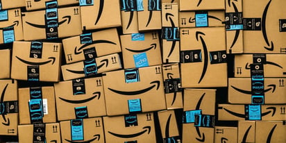 California acusa a Amazon de presunto control de precios