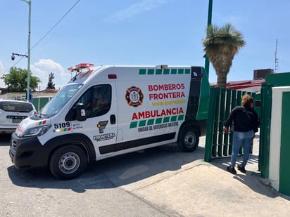 SEGURIDAD El lesionado fue llevado a la clínica 9 para su atención médica.  FRONTERA, COAH. — Un trabajador de una empresa de telecomunicaciones resultó lesionado