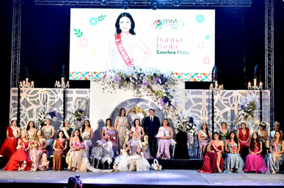 región: La alcaldesa Sari Pérez Cantú y la nueva Corte Real, dieron inicio a la tradicional Feria de la Primavera 2026.