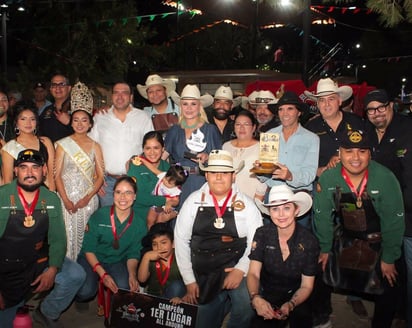 COMUNIDAD  El Ejido La Cuchilla conmemoró su 105 aniversario en Múzquiz con autoridades y familias, resaltando historia, tradiciones y el trabajo colectivo