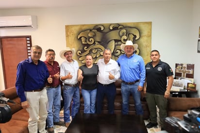 COMUNIDAD  Se prepara la 26 Gran Cabalgata de Nueva Rosita 2026 con apoyo municipal, actividades ecuestres, turismo regional y programa cultural del 2 al 3 de mayo
