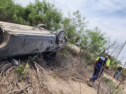 accidente : Al aproximarse, los elementos confirmaron que en el interior se encontraba una persona lesionada.