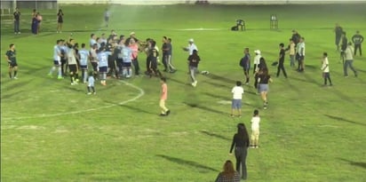 Riña : Participaron jugadores y porras de los equipos Cazbel y Real Chagolla. Riña : Participaron jugadores y porras de los equipos Cazbel y Real Chagolla.