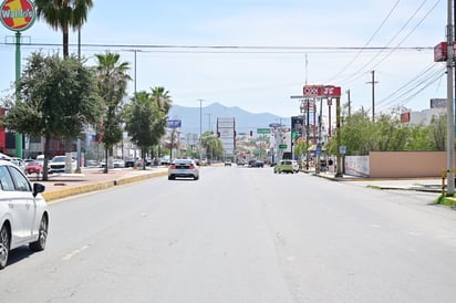ola de calor: Ciudadanos enfrentan altas temperaturas entre trabajo, rutina diaria y calles ardientes