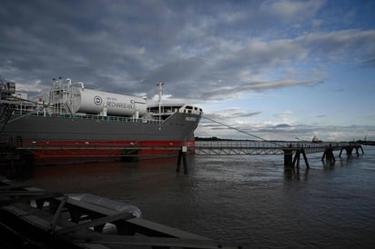 Investigan apuestas petroleras previas a anuncios de Trump