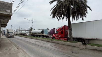 Plan piloto mejora flujo de transporte en aduana de Piedras Negras