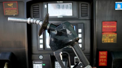 Gasolineras comienzan a bajar precio del diésel hacia los 27 pesos por litro