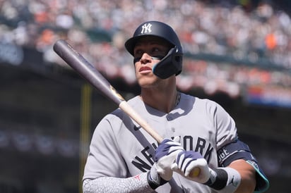 MLB