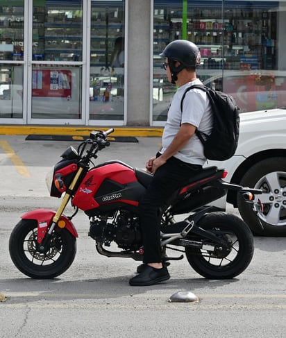 Economía cotidiana: Altas temperaturas y gastos diarios convierten el transporte en un reto cotidiano para miles
