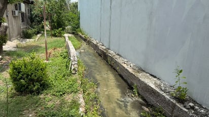 Derrames de aguas negras afectan a familias de la colonia Bravo