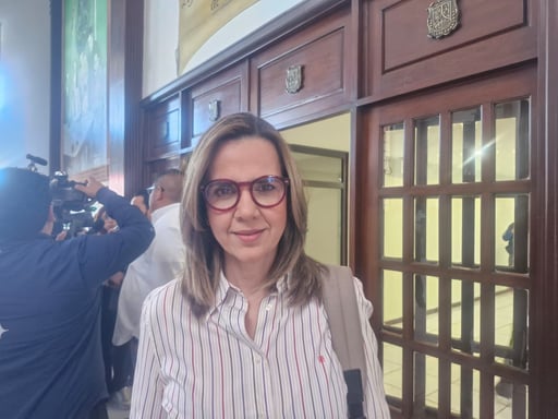 Muchos ex trabajadores de AHMSA han tenido que emigrar o emprender negocios.  La diputada local y presidenta de la Comisión de Gobernación en el Congreso