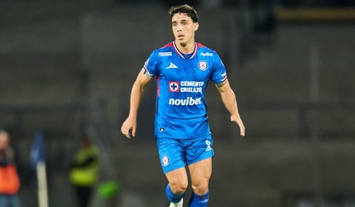    Lorenzo Faravlli firmó de nuevo con el Cruz Azul    En Cruz Azul continúan blindando a sus futbolistas y ahora tocó el turno de Lorenzo Faravelli.