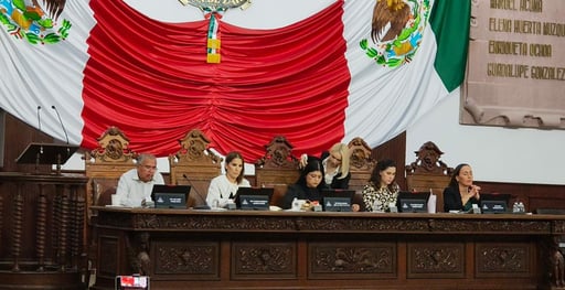 Saltillo, Coahuila, 28 de octubre de 2025.- El Congreso del Estado recibió una iniciativa con proyecto de decreto de la Alianza Coahuila, conformada