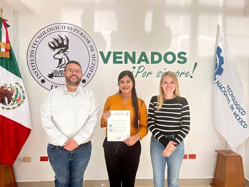 En Múzquiz, egresados de ingeniería reciben títulos y cédulas profesionales, destacando su esfuerzo académico y la dedicación constante a lo largo