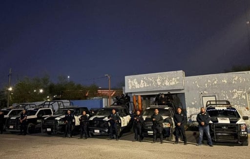 El operativo conjunto entre la Policía Estatal y Municipal en Monclova resultó en la detención de cinco personas.  Elementos de la Policía Estatal y la Policía