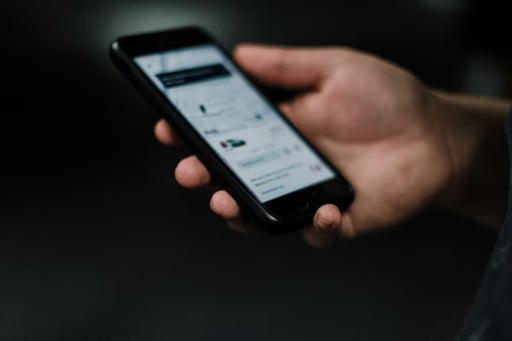 La SICT presentará una reforma de ley ante la Cámara de Diputados para permitir que plataformas como Uber y Didi operen en los aeropuertos del país de cara