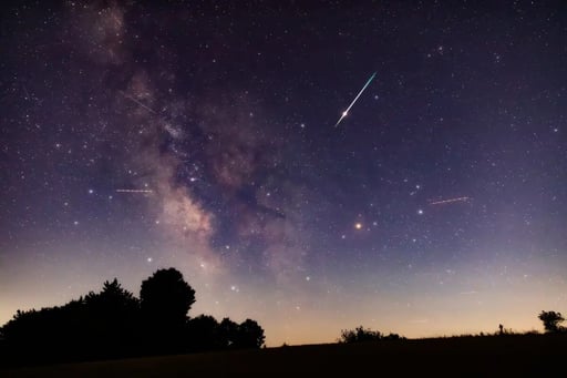 La lluvia de meteoros Leónidas 2025 ofrecerá un espectáculo visible en México con un pico accesible y condiciones ideales para observar sus rápidas