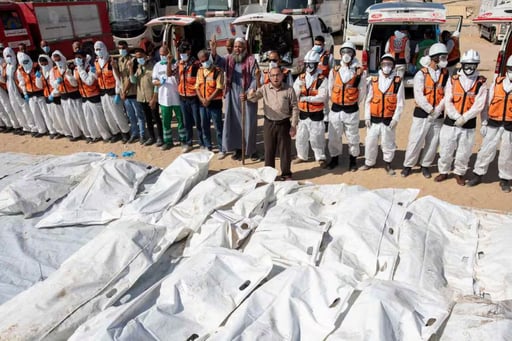 El Ministerio de Sanidad de Gaza confirmó la recepción de 15 cuerpos entregados por Israel, en el marco del acuerdo de intercambio vigente.  El Ministerio