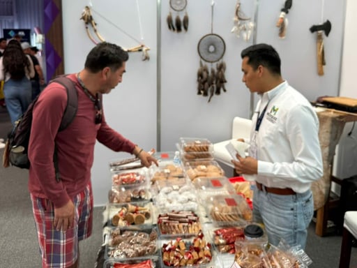 Los productos artesanales de Múzquiz triunfaron a nivel nacional en el Tianguis de Pueblos Mágicos, vendiendo el 95% de la oferta y destacando la riqueza