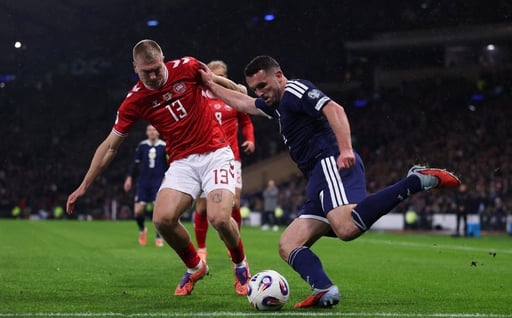 Escocia regresará a la Copa del Mundo tras derrotar 4-2 a Dinamarca en la última fecha de las Eliminatorias de la UEFA, asegurando así su clasificación