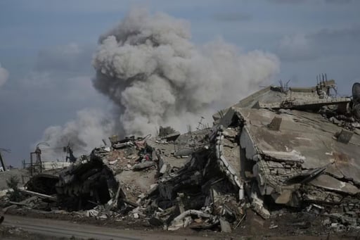 Hamas asegura que Israel incumple el acuerdo, mientras Tel Aviv exige la entrega de los restos del último rehén. La tregua sigue en un frágil equilibrio.