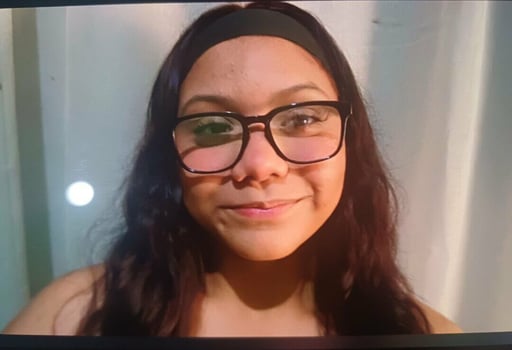 La ciudadanía de Nueva Rosita solicita apoyo para localizar a Azul Azeneth García Velázquez, menor de 15 años desaparecida desde el lunes por la mañana.