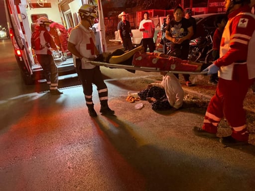 Los involucrados se retiraron debido a que oficiales de Control de Accidentes no se presentaron.  En la colonia Loma Linda, un aparatoso percance ocurrido