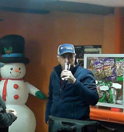 Piedras Negras, Coahuila.– Un incidente registrado en el restaurante Combo House, ubicado en el sector Mundo Nuevo, generó atención en redes sociales luego