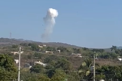 Escuinapa, Sinaloa, vive una nueva jornada de violencia con enfrentamientos, detonaciones y explosiones, mientras autoridades aún no confirman personas heridas
